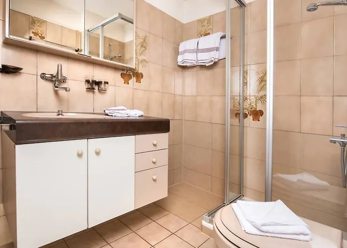 Thun Alps Scenic Views And Concierge By Swisshut Merligen
